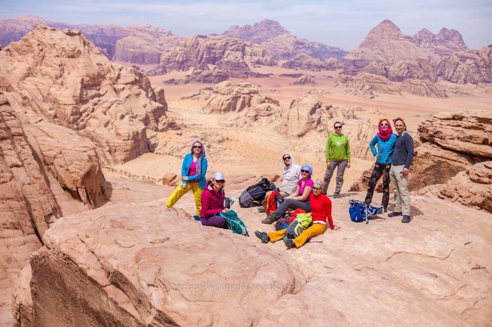 Wild Of Wadi Rum Exteriör bild